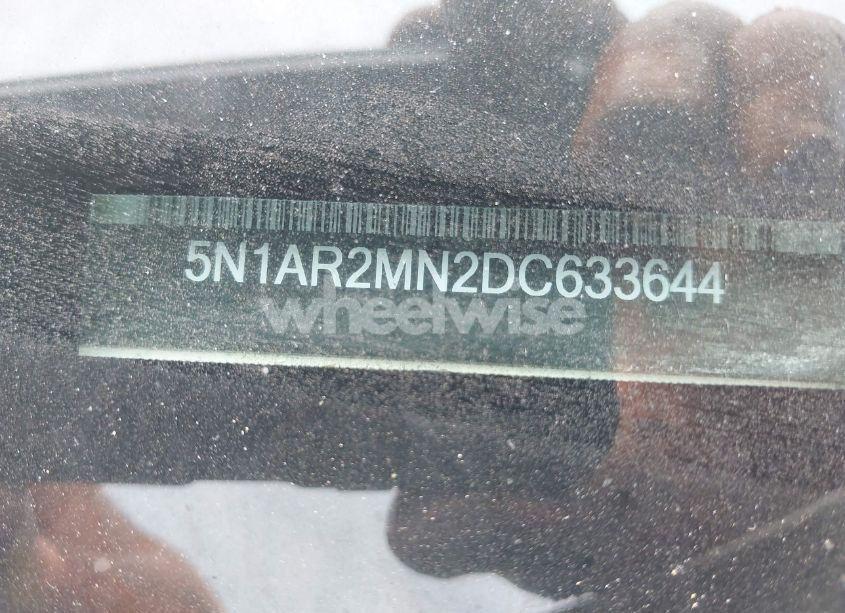 Photo 9 of 2013 Nissan Pathfinder SV (VIN 5N1AR2MN2DC633644)