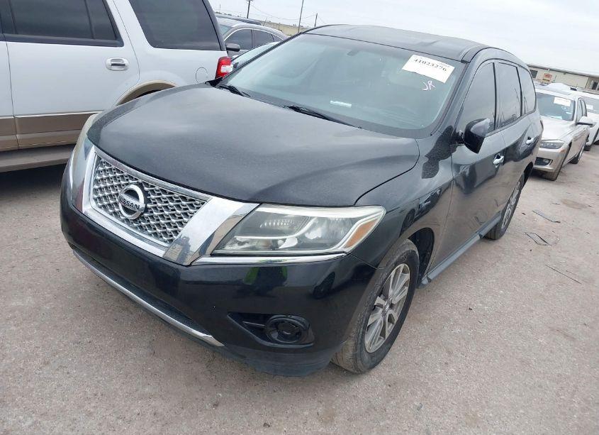 Photo 2 of 2013 Nissan Pathfinder S (VIN 5N1AR2MN2DC639380)