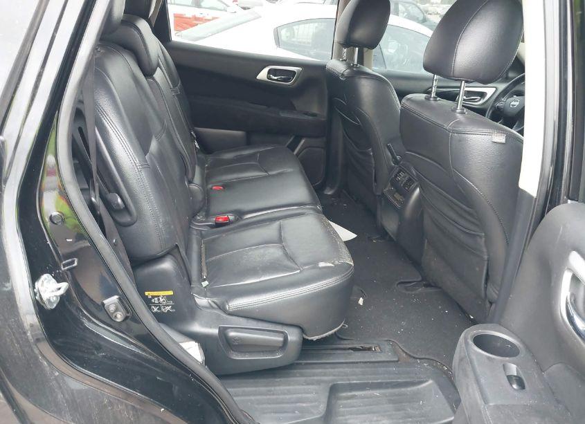 Photo 8 of 2013 Nissan Pathfinder S (VIN 5N1AR2MN2DC639380)