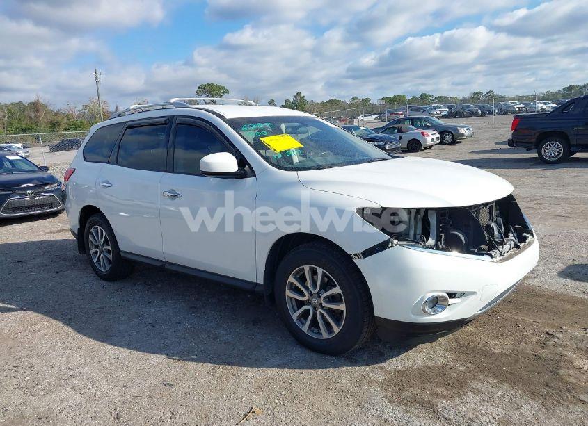 2013 Nissan Pathfinder SV (VIN 5N1AR2MN2DC650590) main photo