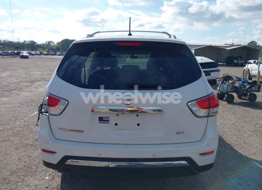 Photo 17 of 2013 Nissan Pathfinder SV (VIN 5N1AR2MN2DC650590)