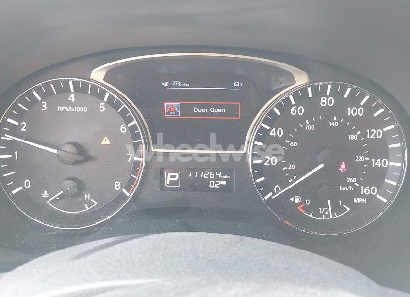 Photo 7 of 2013 Nissan Pathfinder SV (VIN 5N1AR2MN2DC650590)