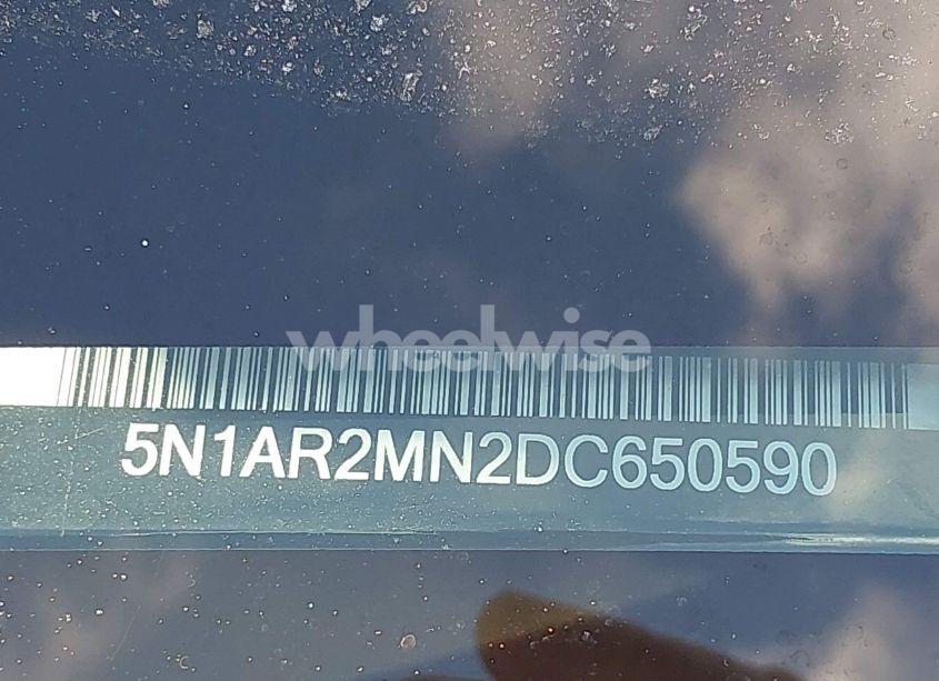 Photo 9 of 2013 Nissan Pathfinder SV (VIN 5N1AR2MN2DC650590)