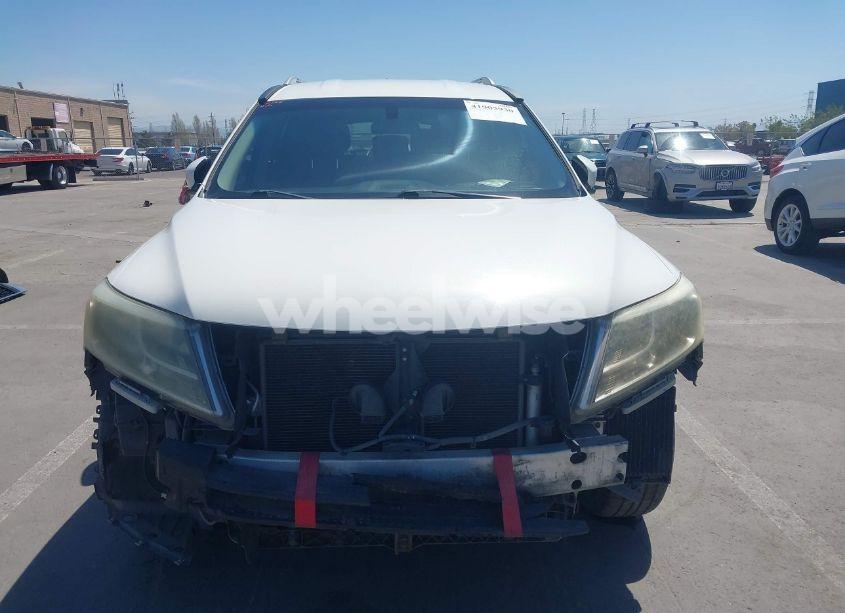 Photo 13 of 2013 Nissan Pathfinder SV (VIN 5N1AR2MN2DC657541)