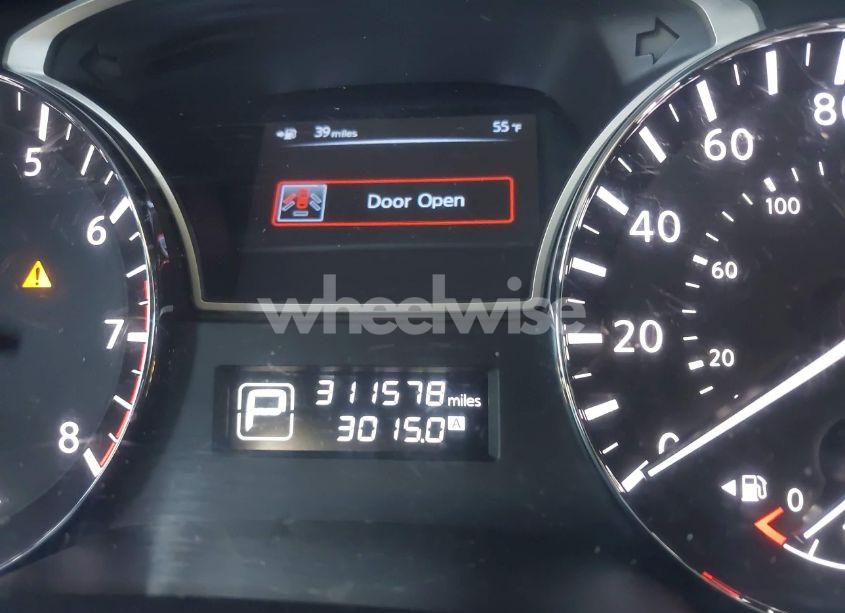 Photo 7 of 2013 Nissan Pathfinder SV (VIN 5N1AR2MN2DC657541)