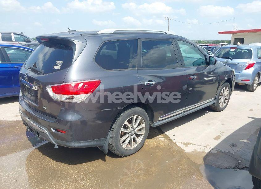 Photo 4 of 2013 Nissan Pathfinder SL (VIN 5N1AR2MN2DC684349)