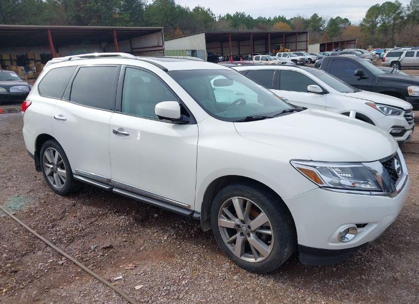 2014 Nissan Pathfinder PLATINUM (VIN 5N1AR2MN2EC637775) main photo