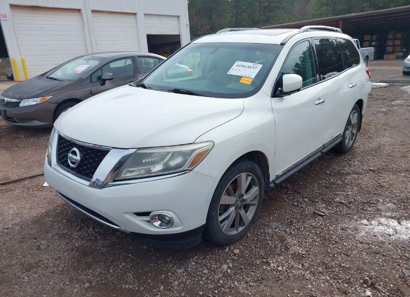 Photo 2 of 2014 Nissan Pathfinder PLATINUM (VIN 5N1AR2MN2EC637775)