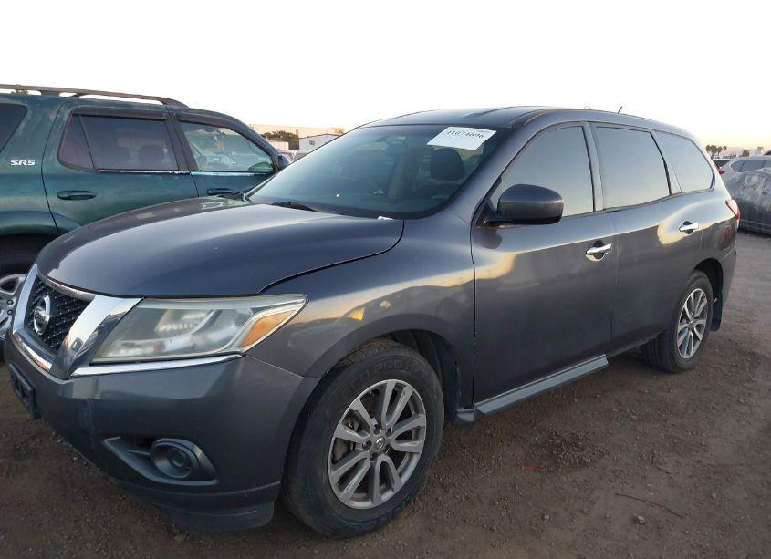 Photo 6 of 2014 Nissan Pathfinder S (VIN 5N1AR2MN2EC639526)