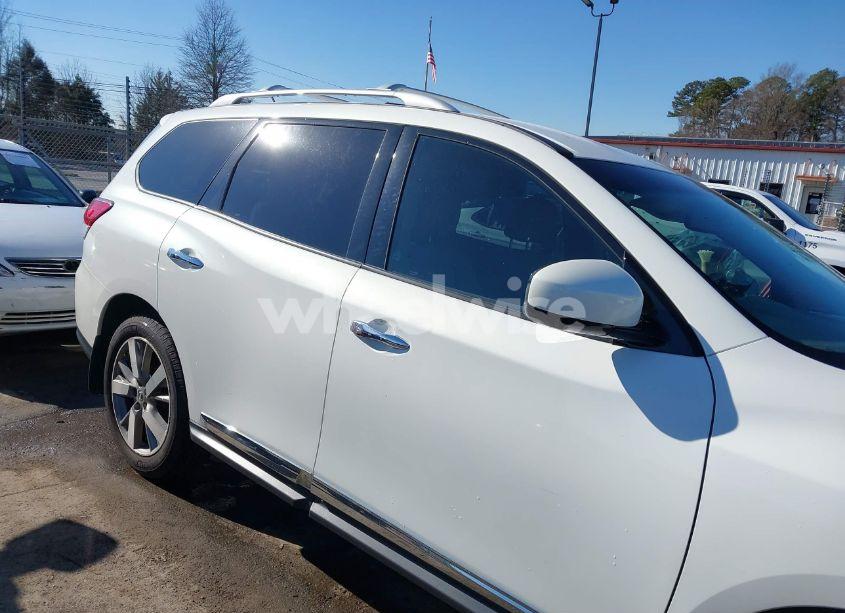 Photo 13 of 2014 Nissan Pathfinder PLATINUM (VIN 5N1AR2MN2EC687883)
