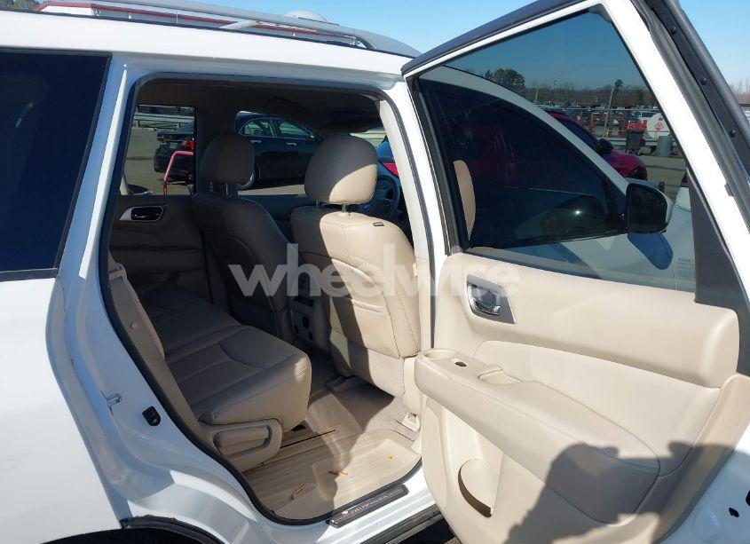 Photo 8 of 2014 Nissan Pathfinder PLATINUM (VIN 5N1AR2MN2EC687883)