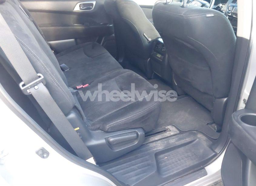 Photo 8 of 2014 Nissan Pathfinder PLATINUM/S/SL/SV (VIN 5N1AR2MN2EC717156)