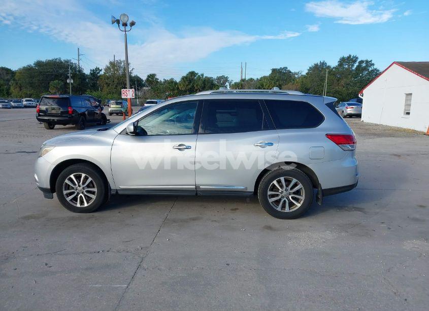 Photo 14 of 2014 Nissan Pathfinder SL (VIN 5N1AR2MN2EC735768)