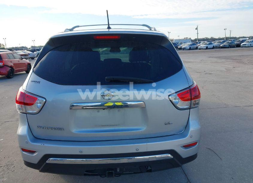 Photo 16 of 2014 Nissan Pathfinder SL (VIN 5N1AR2MN2EC735768)