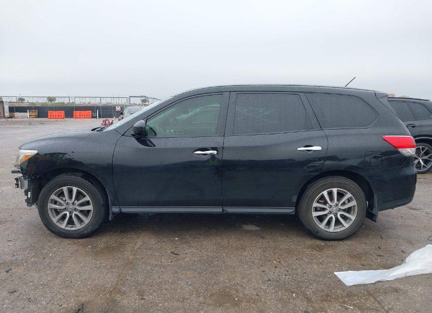 Photo 14 of 2015 Nissan Pathfinder S (VIN 5N1AR2MN2FC613512)