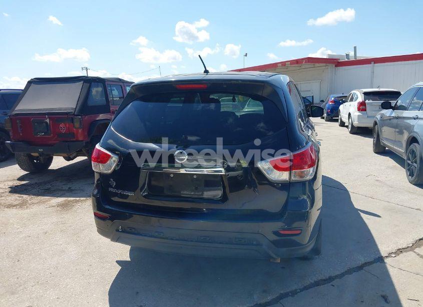 Photo 16 of 2015 Nissan Pathfinder S (VIN 5N1AR2MN2FC642105)