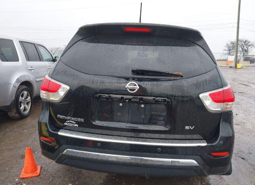 Photo 17 of 2015 Nissan Pathfinder SV (VIN 5N1AR2MN2FC645201)