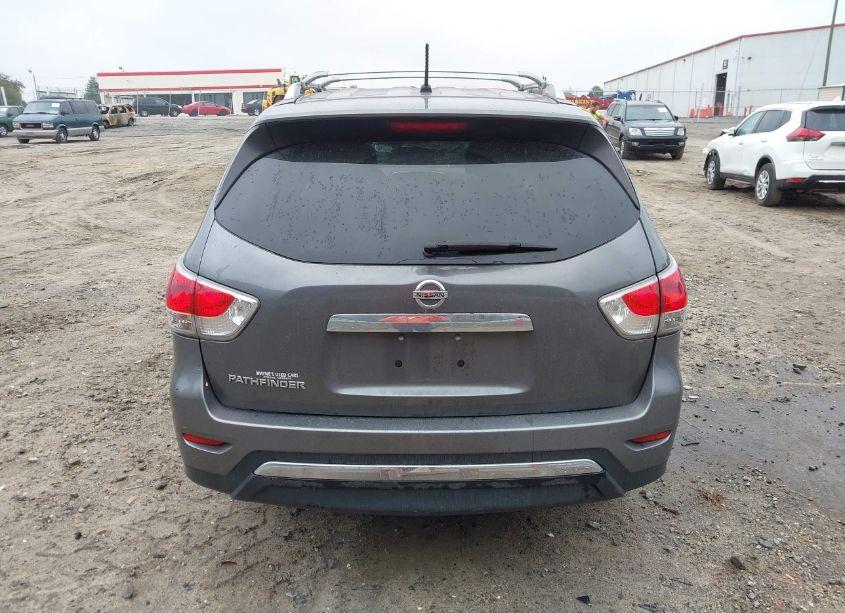 Photo 16 of 2015 Nissan Pathfinder S (VIN 5N1AR2MN2FC651953)