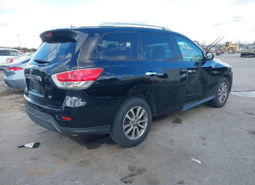 Photo 4 of 2015 Nissan Pathfinder PLATINUM/S/SL/SV (VIN 5N1AR2MN2FC658420)