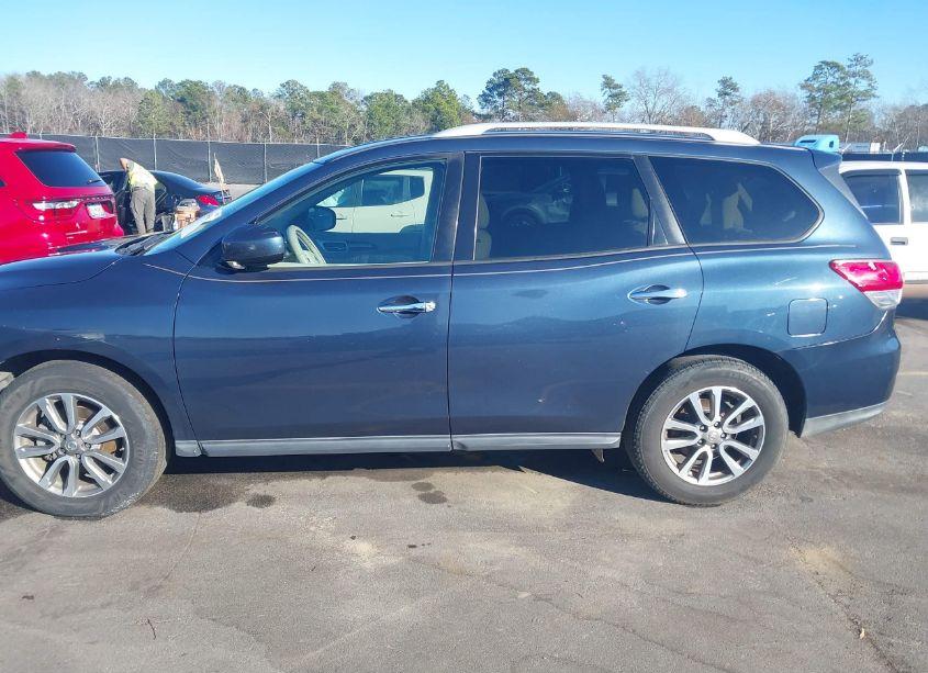 Photo 14 of 2015 Nissan Pathfinder PLATINUM/S/SL/SV (VIN 5N1AR2MN2FC669921)