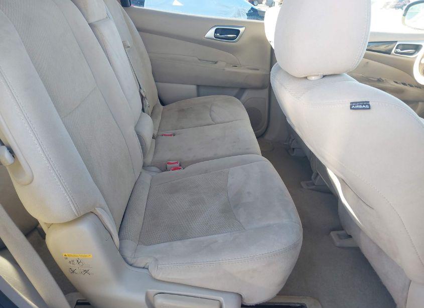 Photo 8 of 2015 Nissan Pathfinder PLATINUM/S/SL/SV (VIN 5N1AR2MN2FC669921)