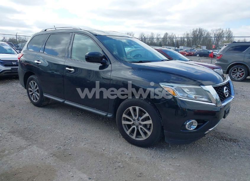 2015 Nissan Pathfinder PLATINUM/S/SL/SV (VIN 5N1AR2MN2FC677985) main photo