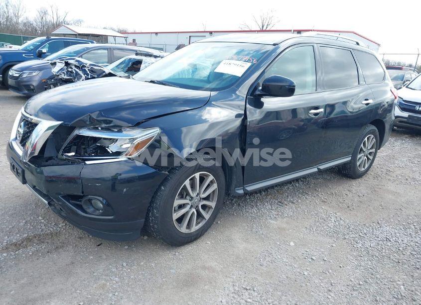 Photo 2 of 2015 Nissan Pathfinder PLATINUM/S/SL/SV (VIN 5N1AR2MN2FC677985)