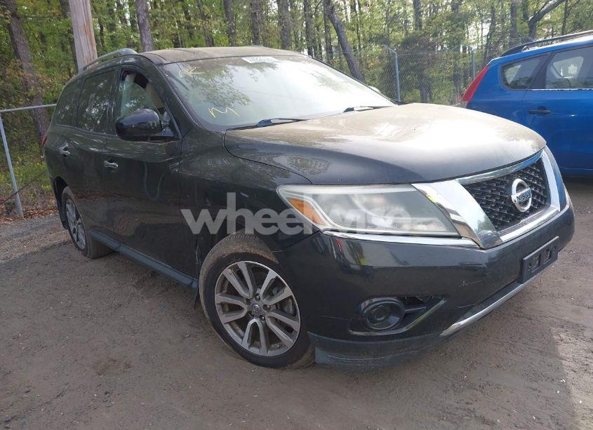 2015 Nissan Pathfinder S (VIN 5N1AR2MN2FC721337) main photo