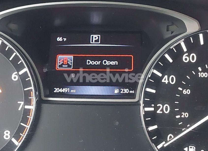 Photo 15 of 2016 Nissan Pathfinder PLATINUM/S/SL/SV (VIN 5N1AR2MN2GC600129)