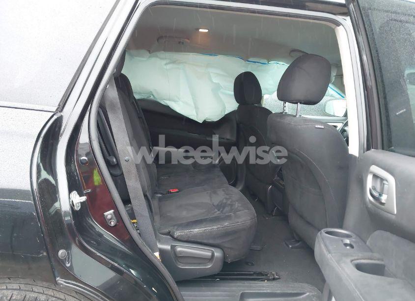 Photo 8 of 2016 Nissan Pathfinder PLATINUM/S/SL/SV (VIN 5N1AR2MN2GC600129)