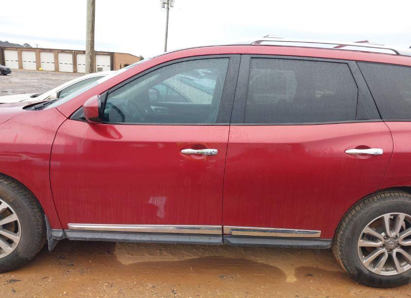 Photo 14 of 2016 Nissan Pathfinder SL (VIN 5N1AR2MN2GC605864)