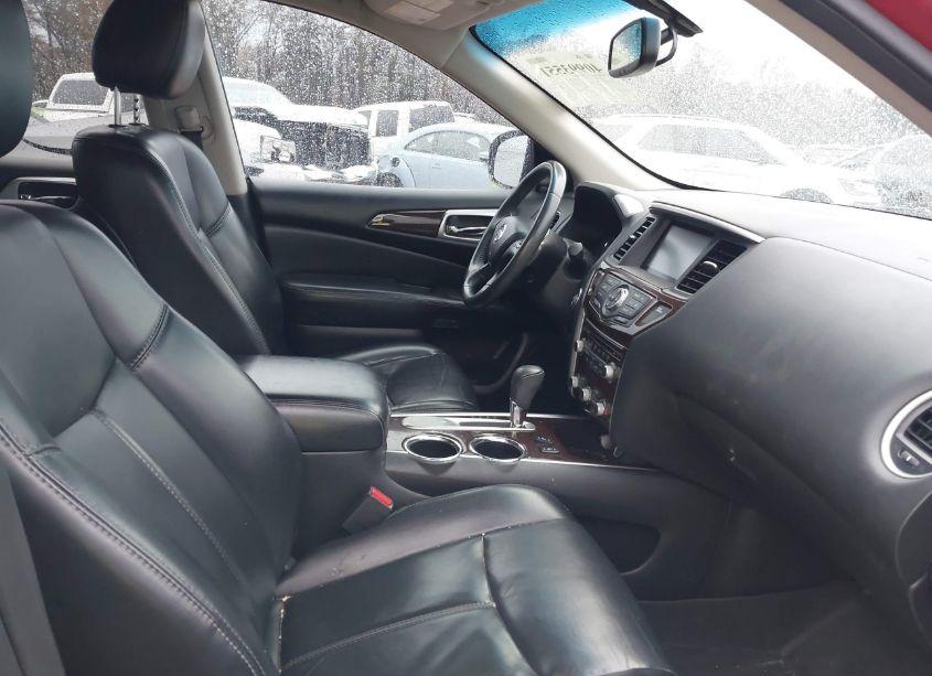 Photo 5 of 2016 Nissan Pathfinder SL (VIN 5N1AR2MN2GC605864)