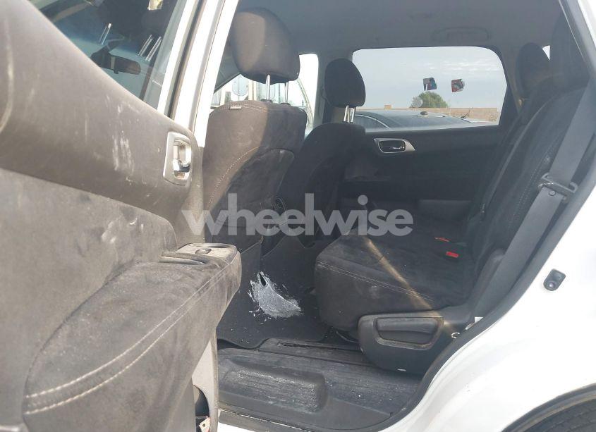 Photo 8 of 2016 Nissan Pathfinder S (VIN 5N1AR2MN2GC614905)