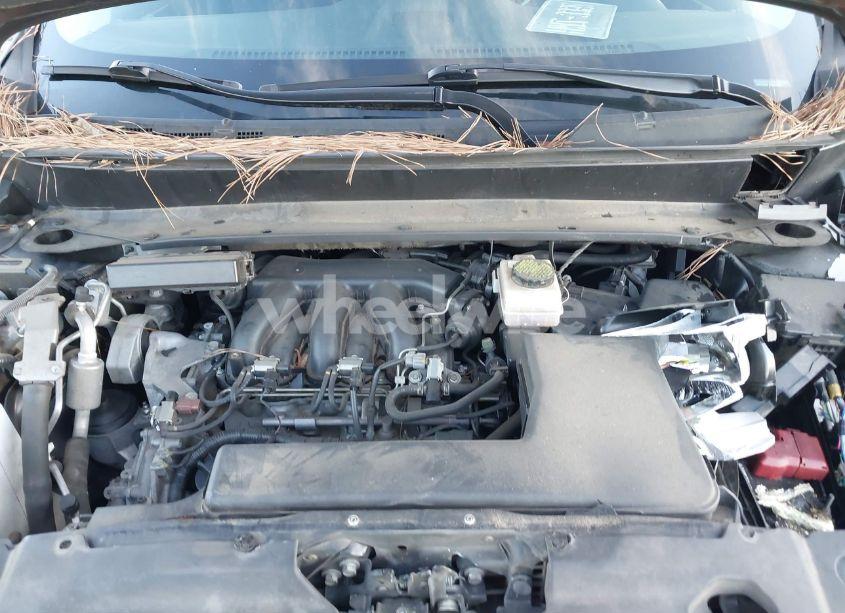 Photo 10 of 2016 Nissan Pathfinder SV (VIN 5N1AR2MN2GC666714)