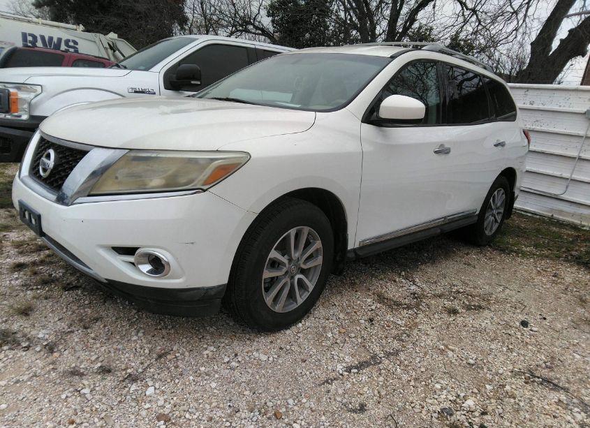 Photo 2 of 2013 Nissan Pathfinder S/SV/SL/PLATINUM (VIN 5N1AR2MN3DC603097)