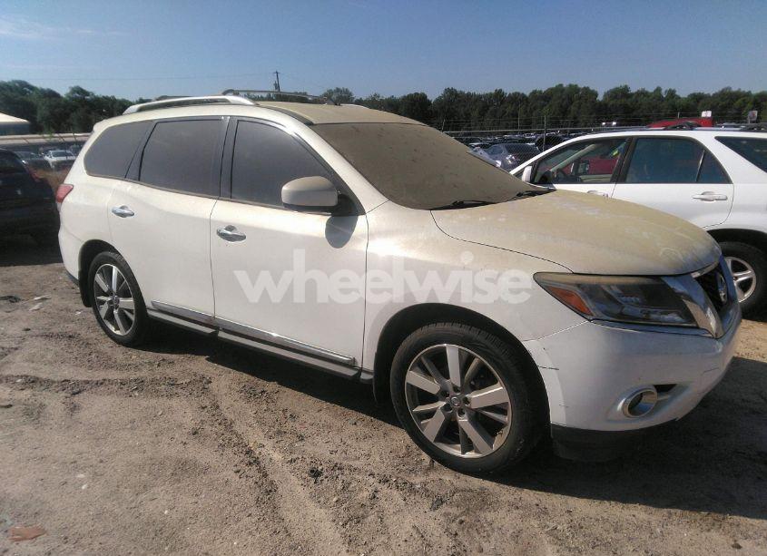 2013 Nissan Pathfinder PLATINUM (VIN 5N1AR2MN3DC620479) main photo