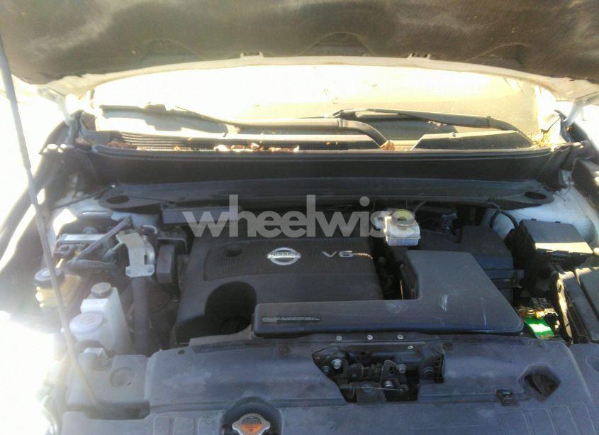 Photo 10 of 2013 Nissan Pathfinder PLATINUM (VIN 5N1AR2MN3DC620479)