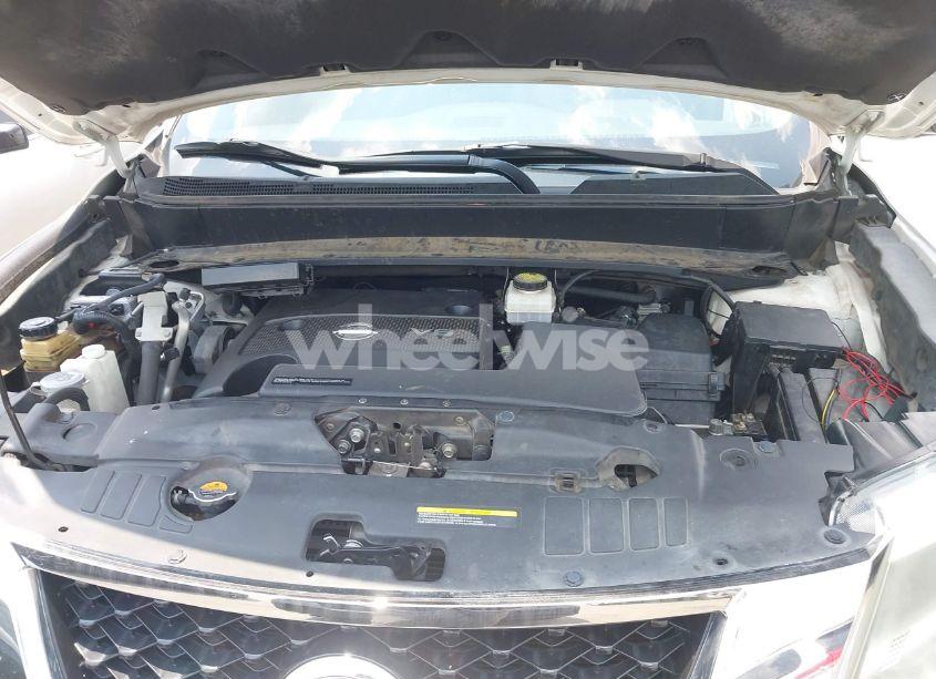 Photo 10 of 2013 Nissan Pathfinder SV (VIN 5N1AR2MN3DC653160)