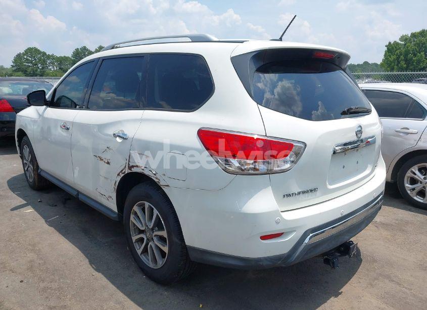 Photo 3 of 2013 Nissan Pathfinder SV (VIN 5N1AR2MN3DC653160)