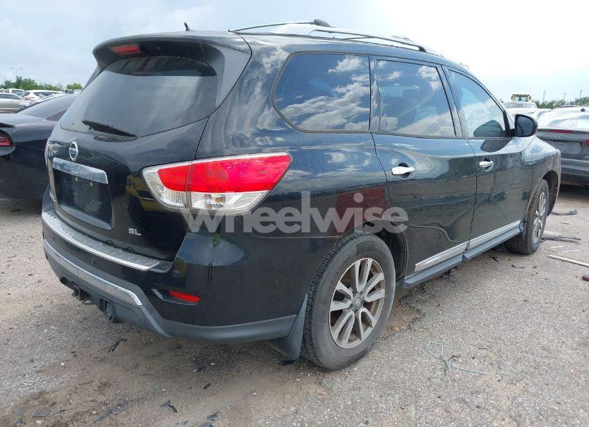 Photo 4 of 2013 Nissan Pathfinder SL (VIN 5N1AR2MN3DC675529)