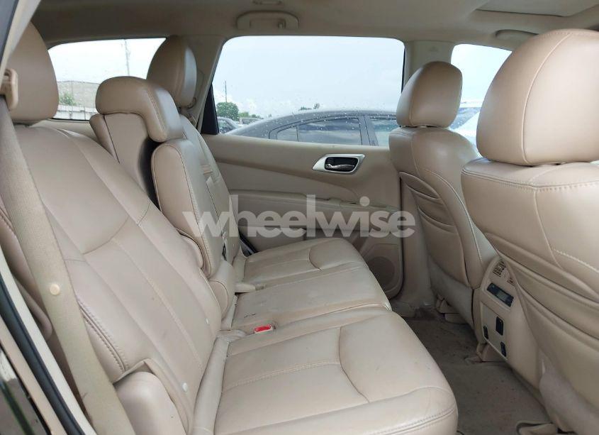 Photo 8 of 2013 Nissan Pathfinder SL (VIN 5N1AR2MN3DC675529)