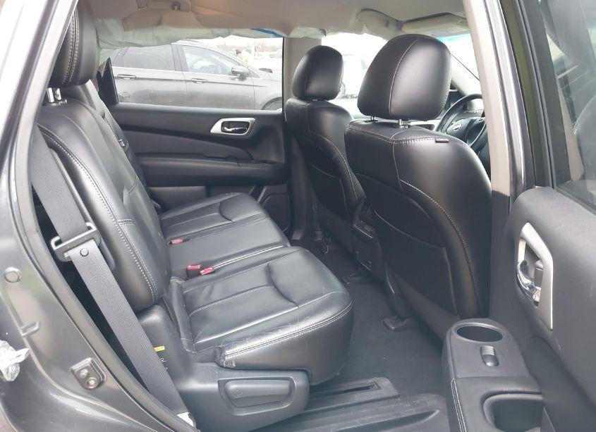 Photo 8 of 2014 Nissan Pathfinder SL (VIN 5N1AR2MN3EC609306)