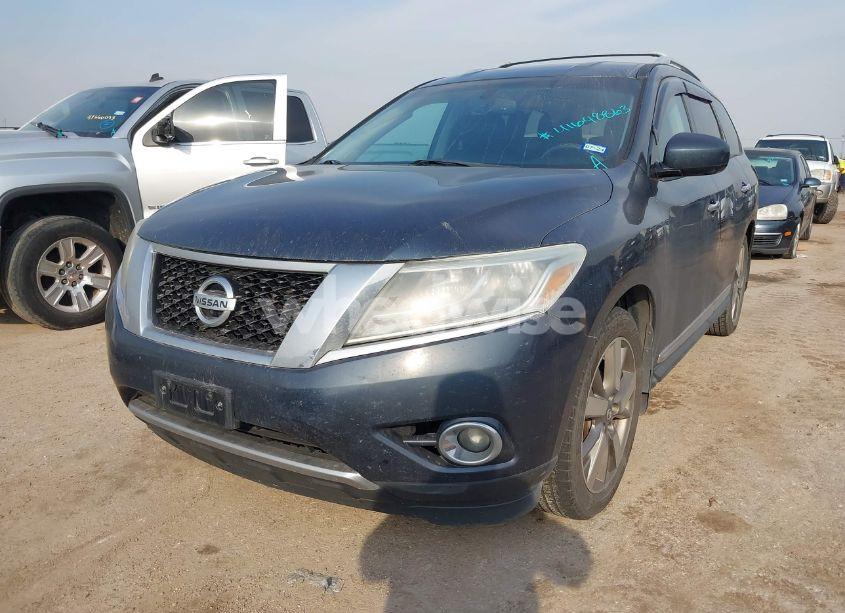 Photo 2 of 2014 Nissan Pathfinder PLATINUM (VIN 5N1AR2MN3EC623738)