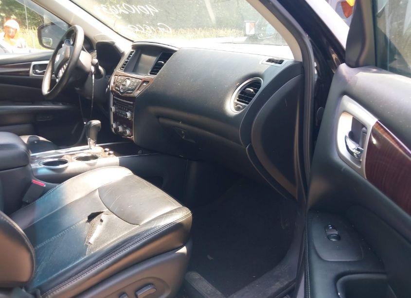 Photo 5 of 2014 Nissan Pathfinder PLATINUM (VIN 5N1AR2MN3EC628776)