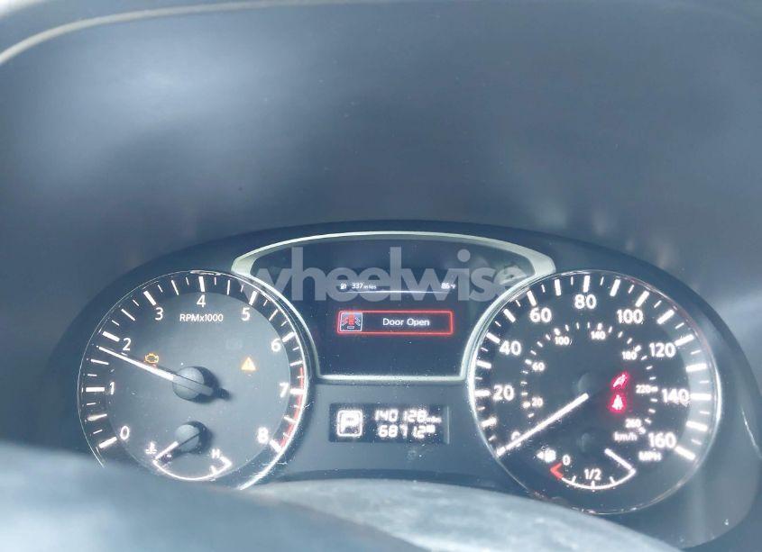 Photo 7 of 2014 Nissan Pathfinder S (VIN 5N1AR2MN3EC643083)