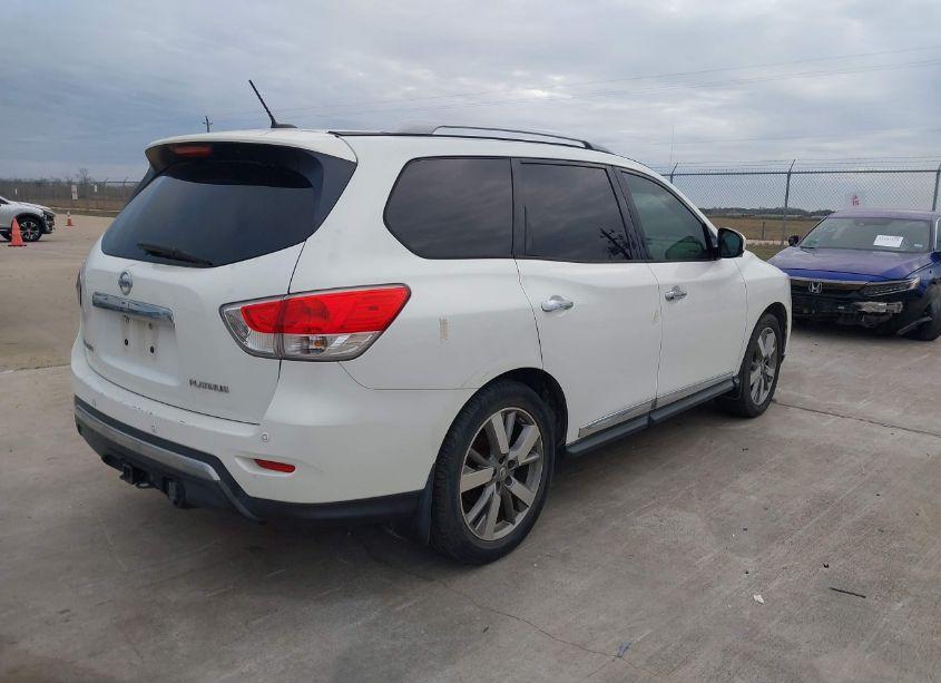 Photo 4 of 2014 Nissan Pathfinder PLATINUM/S/SL/SV (VIN 5N1AR2MN3EC677086)