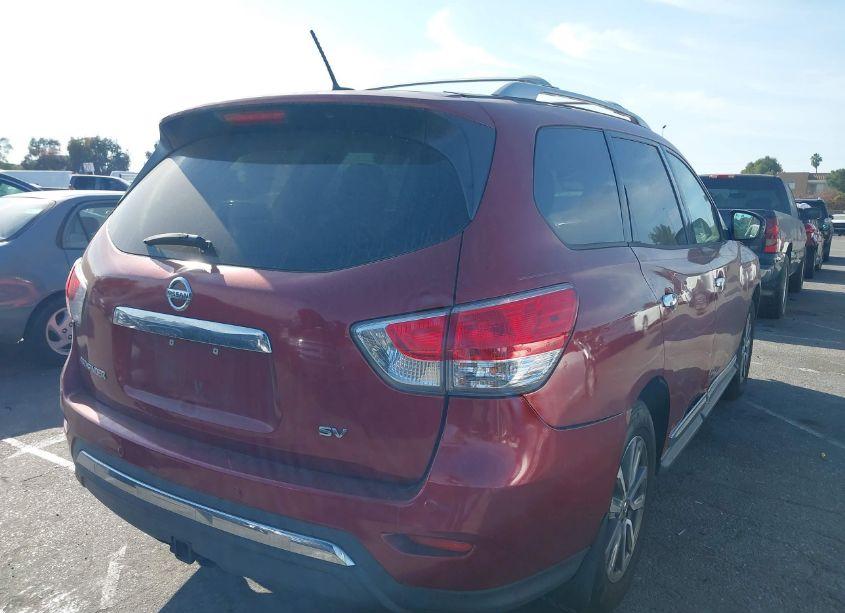 Photo 4 of 2014 Nissan Pathfinder SL (VIN 5N1AR2MN3EC682174)