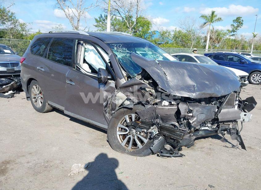 2014 Nissan Pathfinder SL (VIN 5N1AR2MN3EC688749) main photo