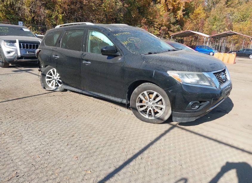 2014 Nissan Pathfinder SV (VIN 5N1AR2MN3EC695068) main photo
