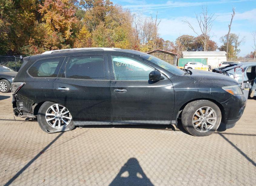 Photo 13 of 2014 Nissan Pathfinder SV (VIN 5N1AR2MN3EC695068)